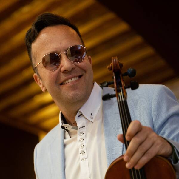Toni Anžlovar
